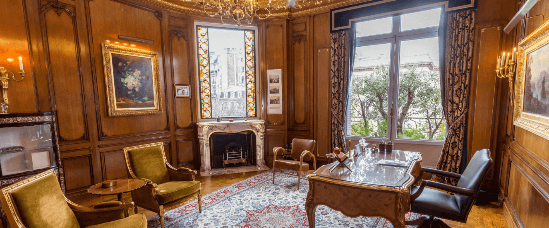Luxurious interior design, Paris